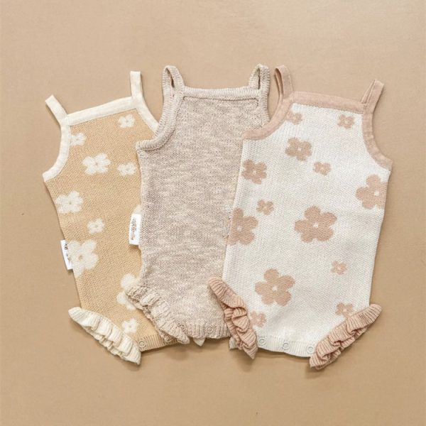 Baby knitted wool sleeveless romper