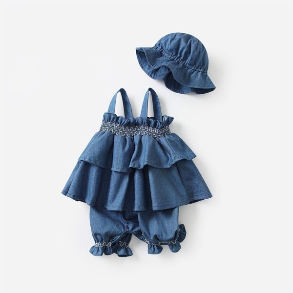 Children's overalls/jumpsuit with straps