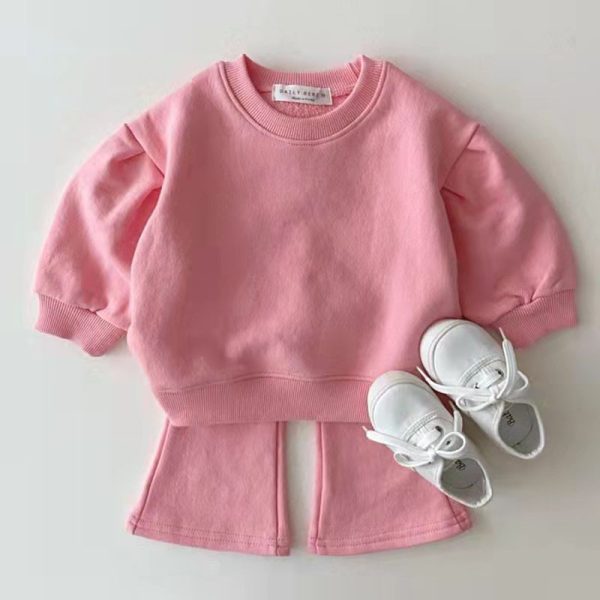 Two-piece children's clothing set
